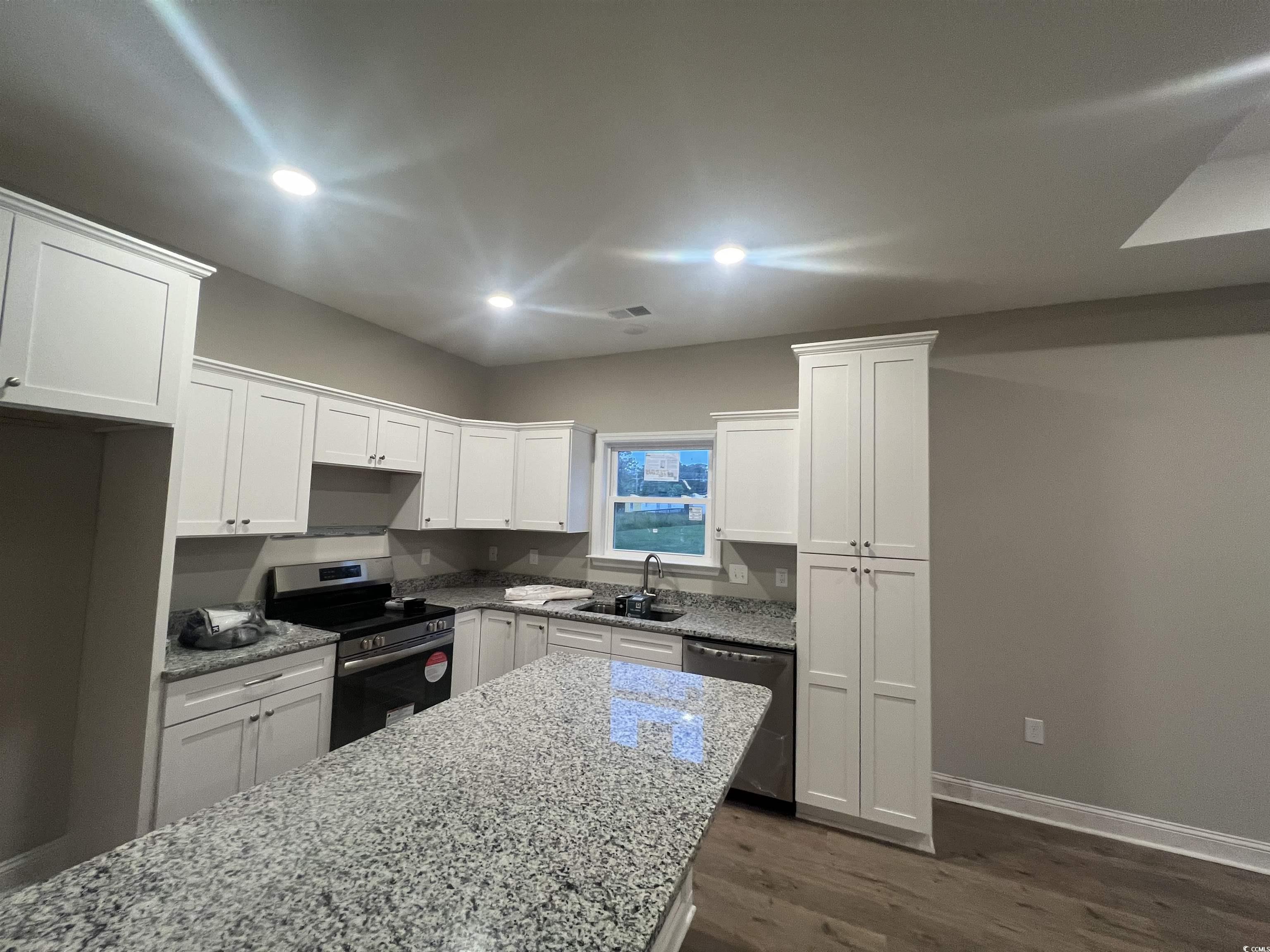 158 Honeydew Road Myrtle Beach, SC 29588 - Photo 4 of 15 Gallery Image 4