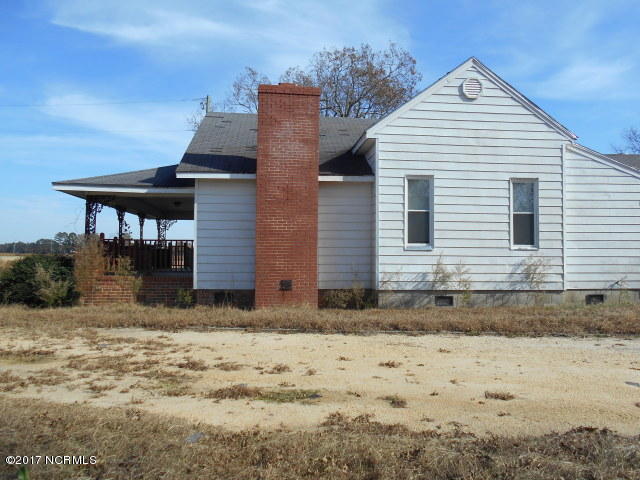 602 Boyette Road Newton Grove, NC 28366 - Photo 7 of 10 DSCN8162