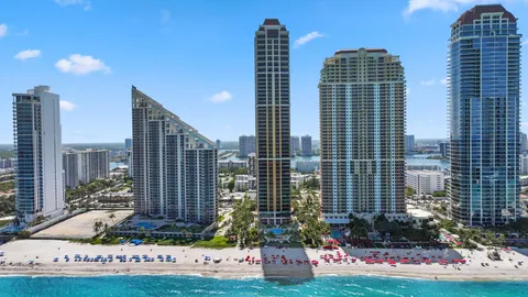 $15,990,000 | 17749 Collins Avenue, Unit TS 3901/3902, Sunny Isles Beach, FL 33160