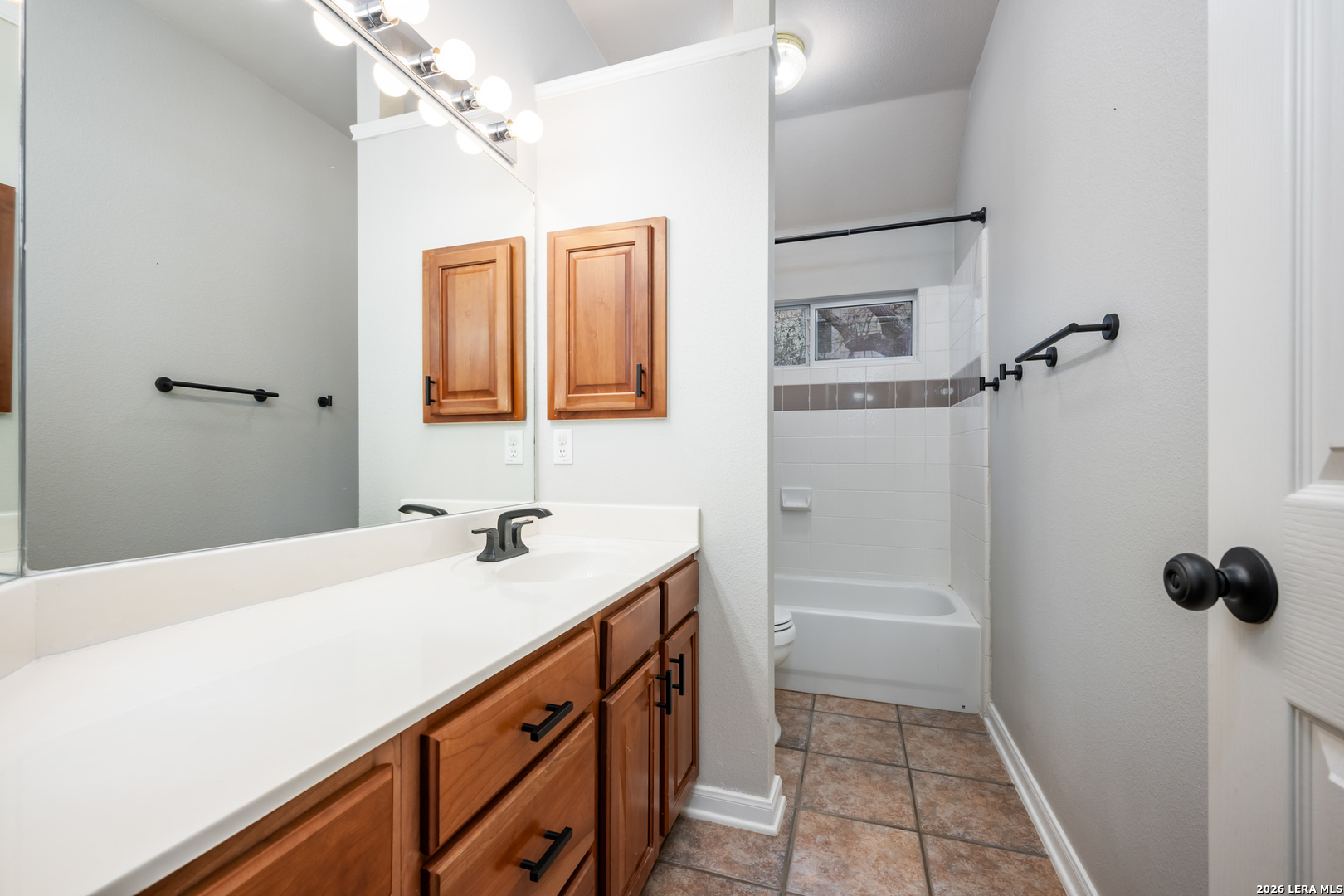 23607 Alpine Ridge San Antonio, TX 78258 - Photo 19 of 34