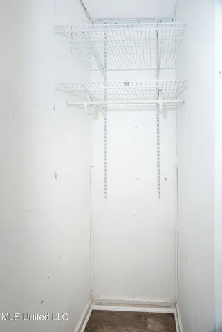 $1,200 | 2303 12th Street, Pascagoula, MS 39567