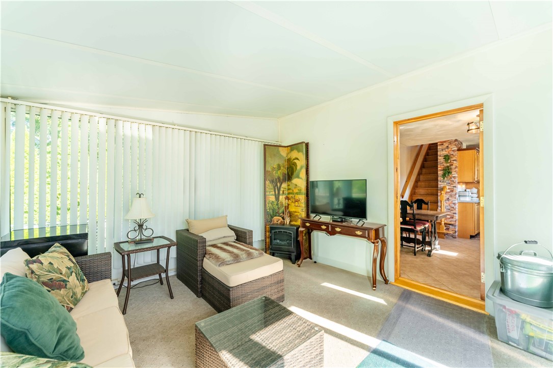 225 Tidewater Drive Warwick, RI 02889 - Photo 14 of 27