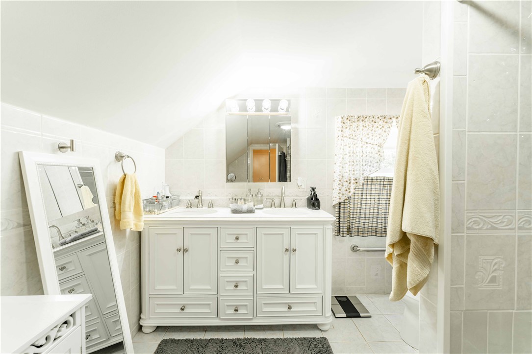 225 Tidewater Drive Warwick, RI 02889 - Photo 15 of 27