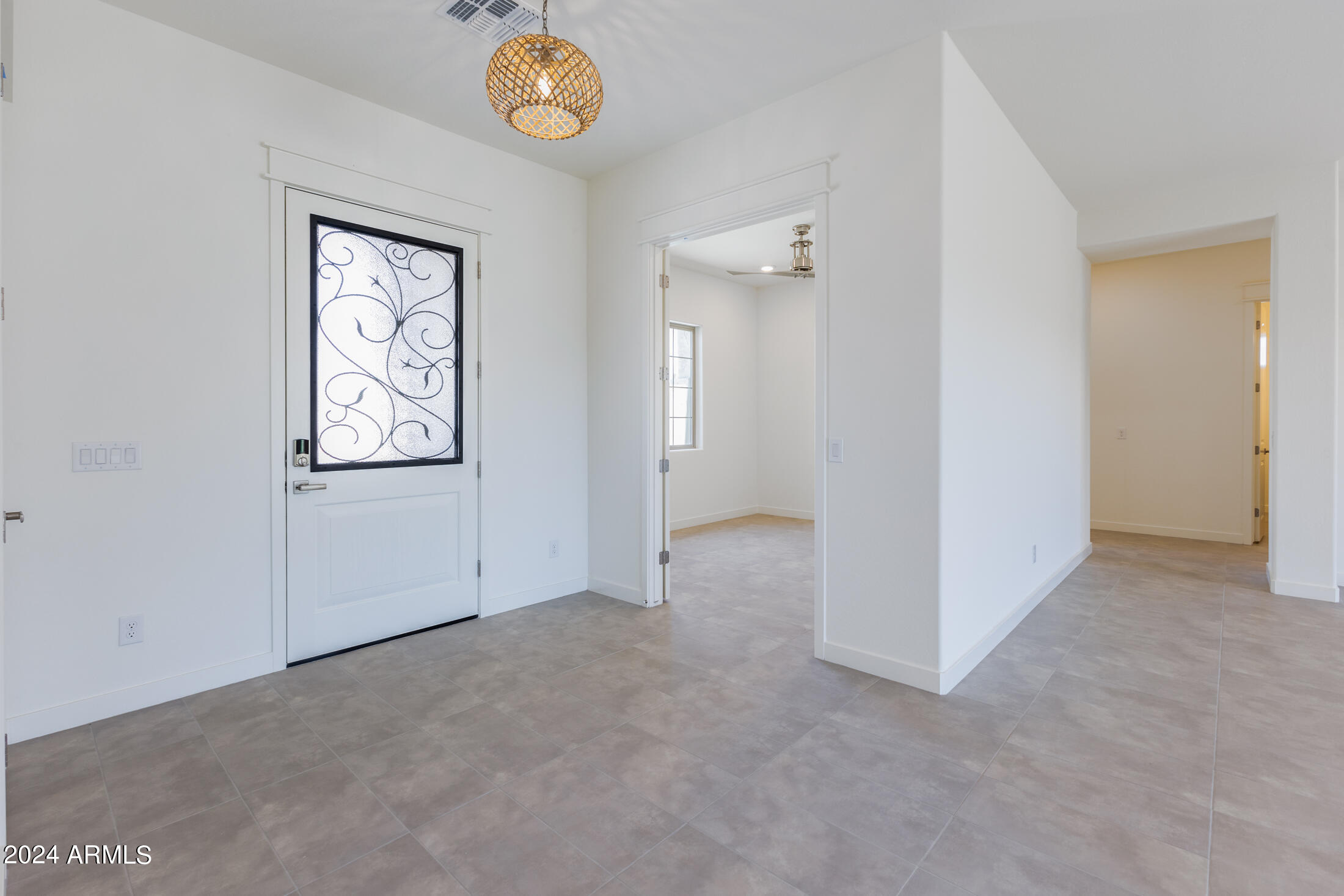 681 North Moon Road Apache Junction, AZ 85119 - Photo 7 of 48 681 N Moon Rd-7