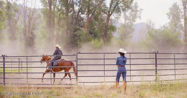 $2,595,000 | 15505 Wagon Road, Jackson, WY 83001