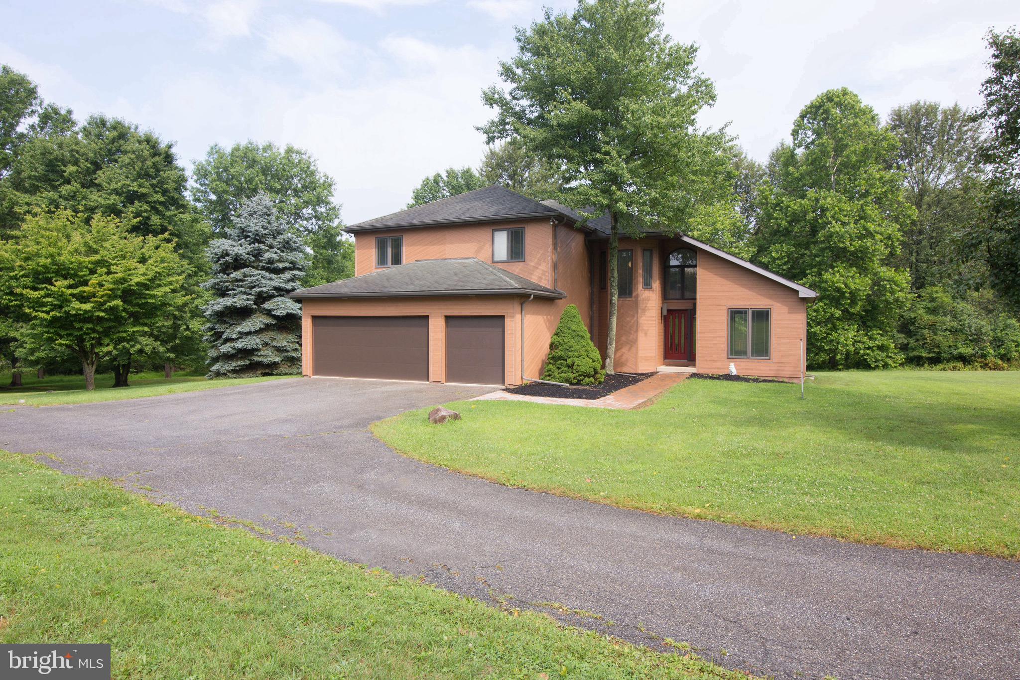 870 Peck Road Downingtown, PA 19335 - Photo 1 of 22 Gallery Image 1