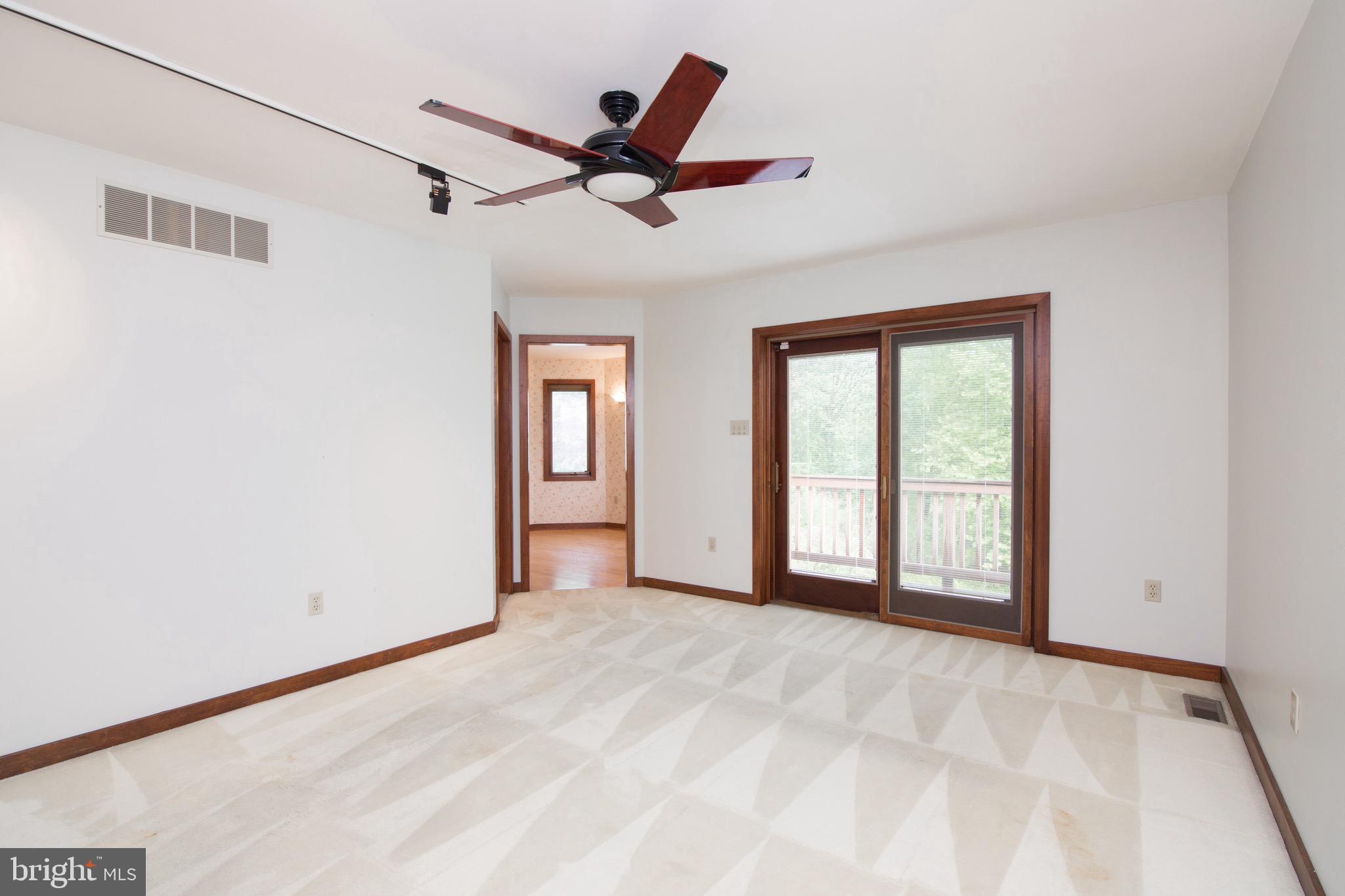 870 Peck Road Downingtown, PA 19335 - Photo 12 of 22 Gallery Image 12