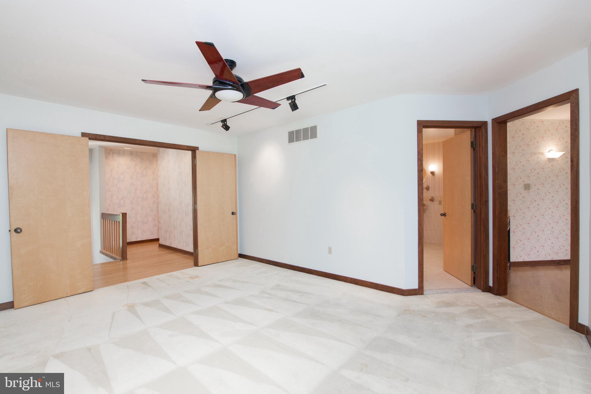 870 Peck Road Downingtown, PA 19335 - Photo 13 of 22 Gallery Image 13