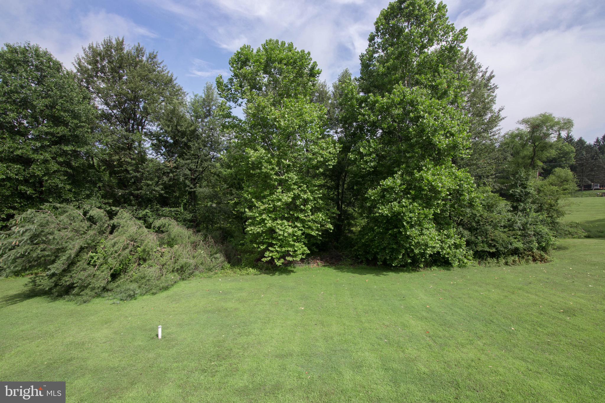 870 Peck Road Downingtown, PA 19335 - Photo 3 of 22 Gallery Image 3