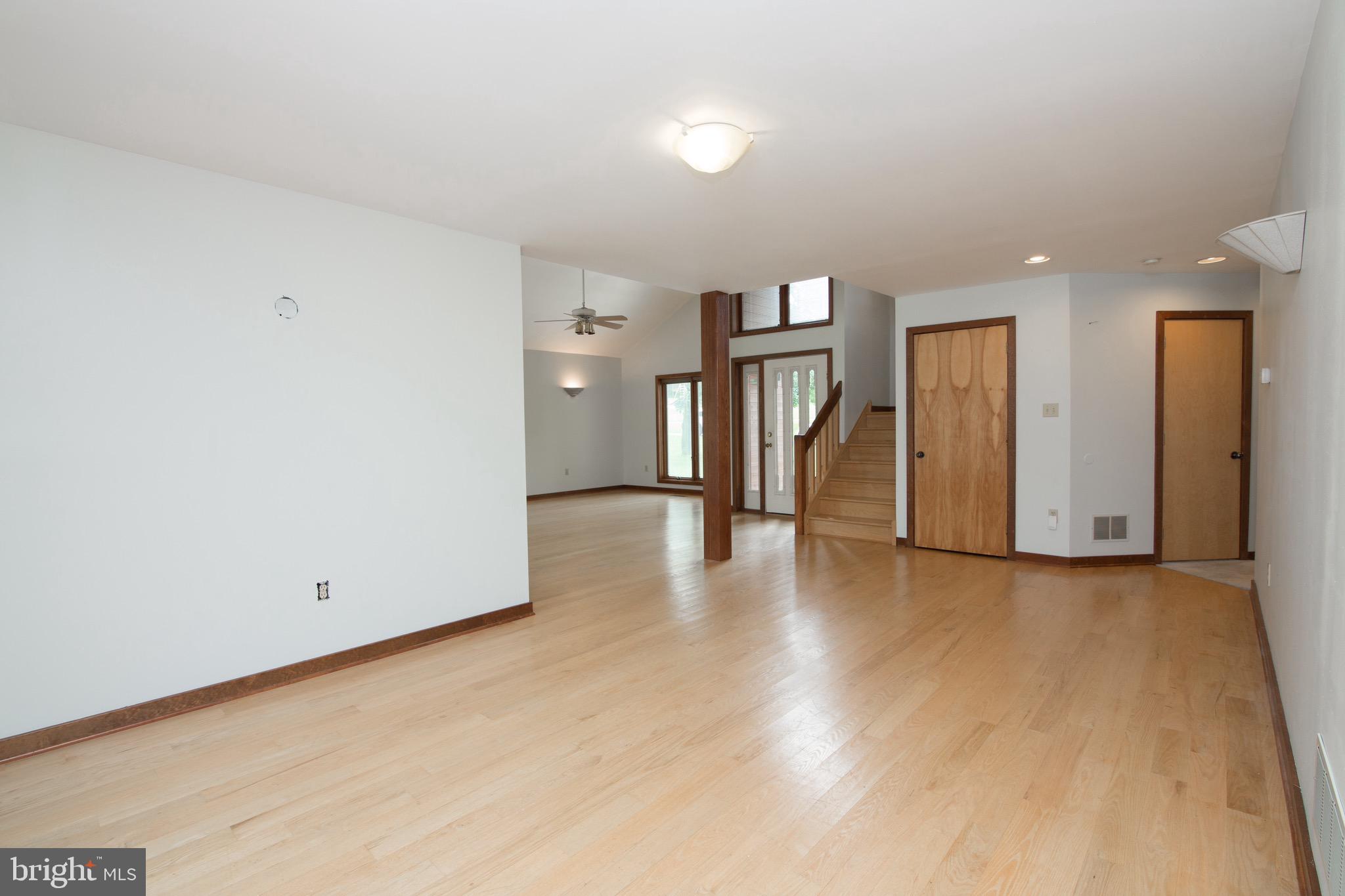 870 Peck Road Downingtown, PA 19335 - Photo 8 of 22 Gallery Image 8