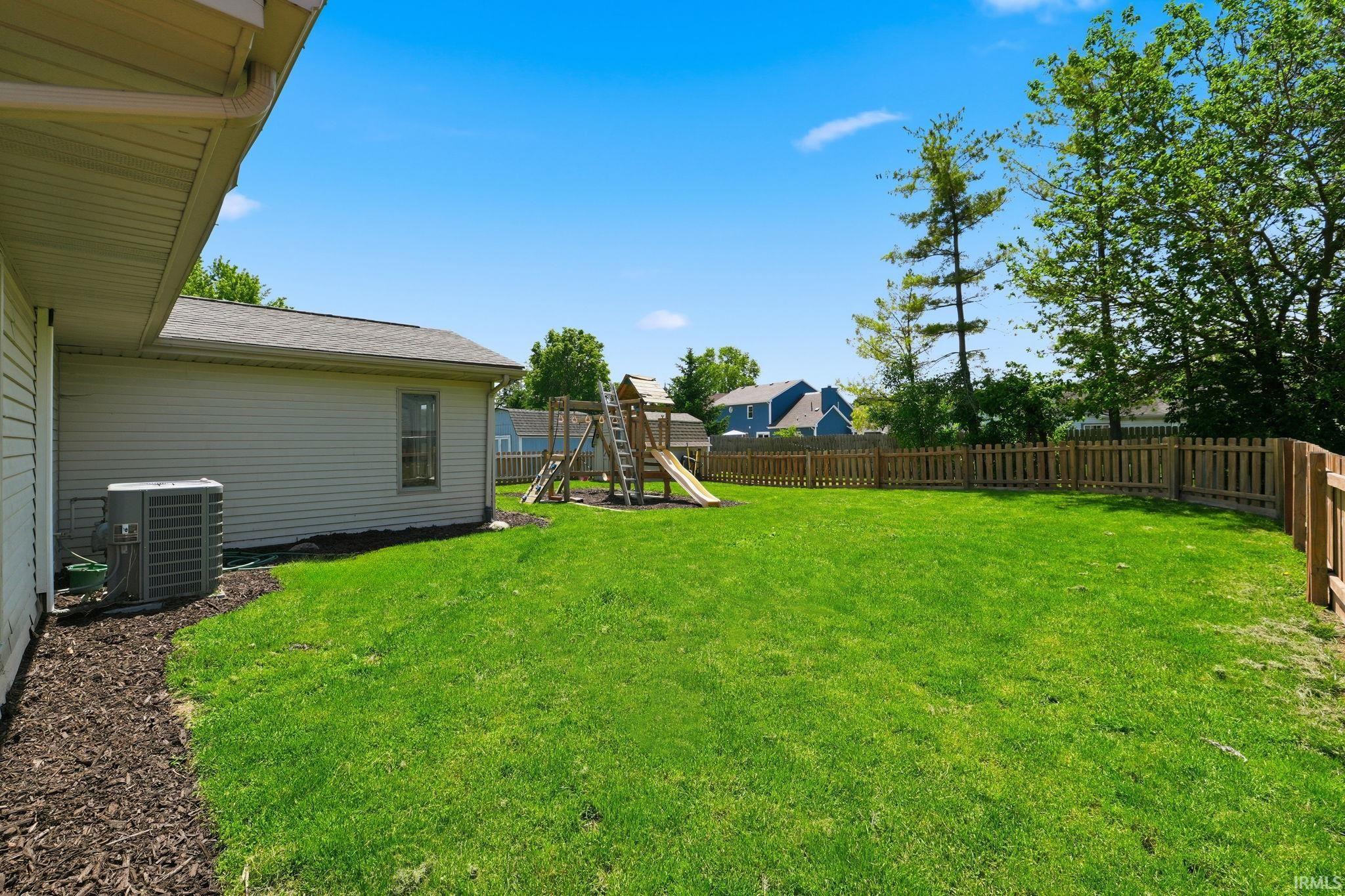 1002 Crowder Court Fort Wayne, IN 46825 - Photo 30 of 33