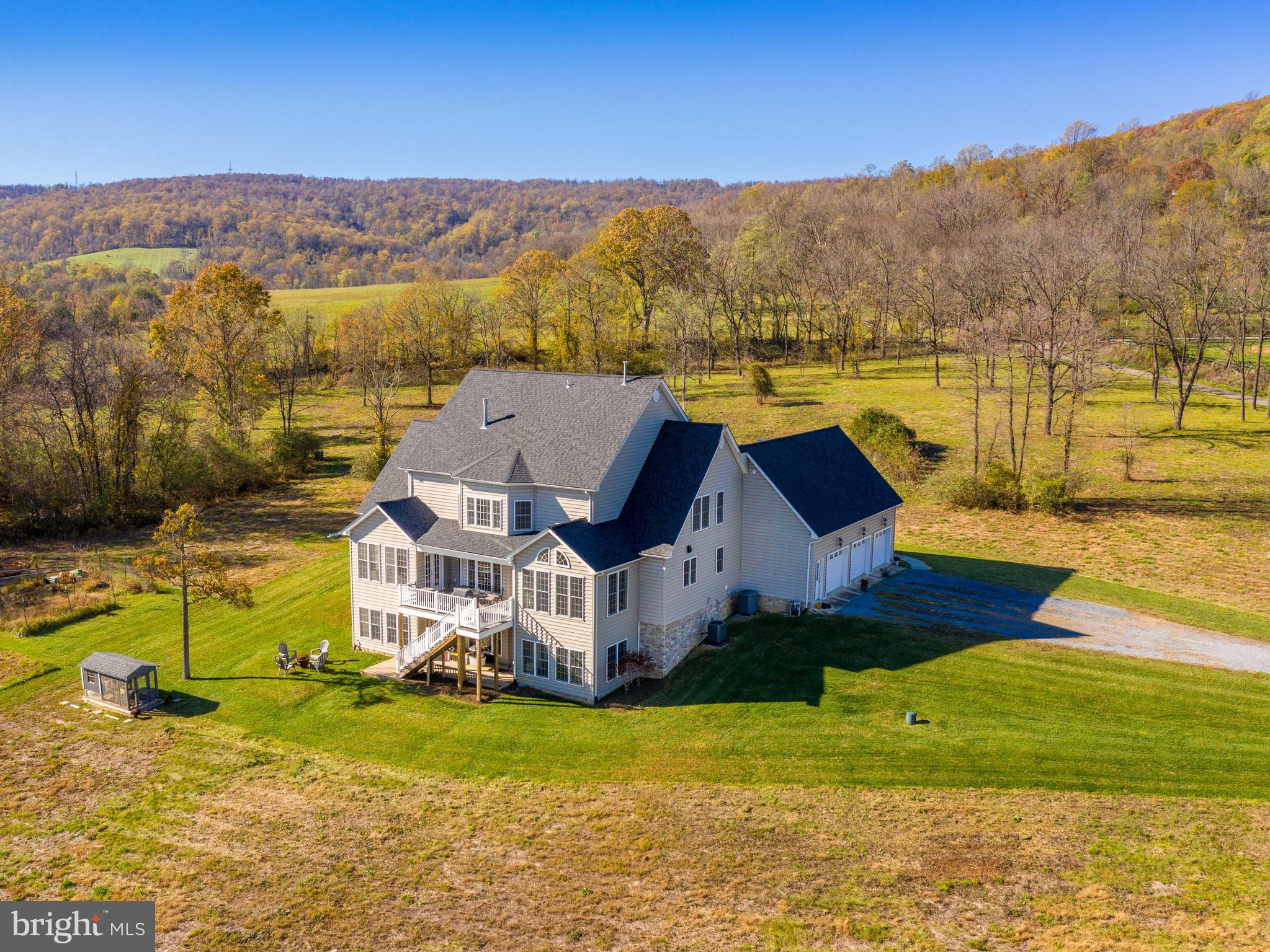 33415 Austin Grove Road Bluemont, VA 20135 - Photo 2 of 58 Gallery Image 2