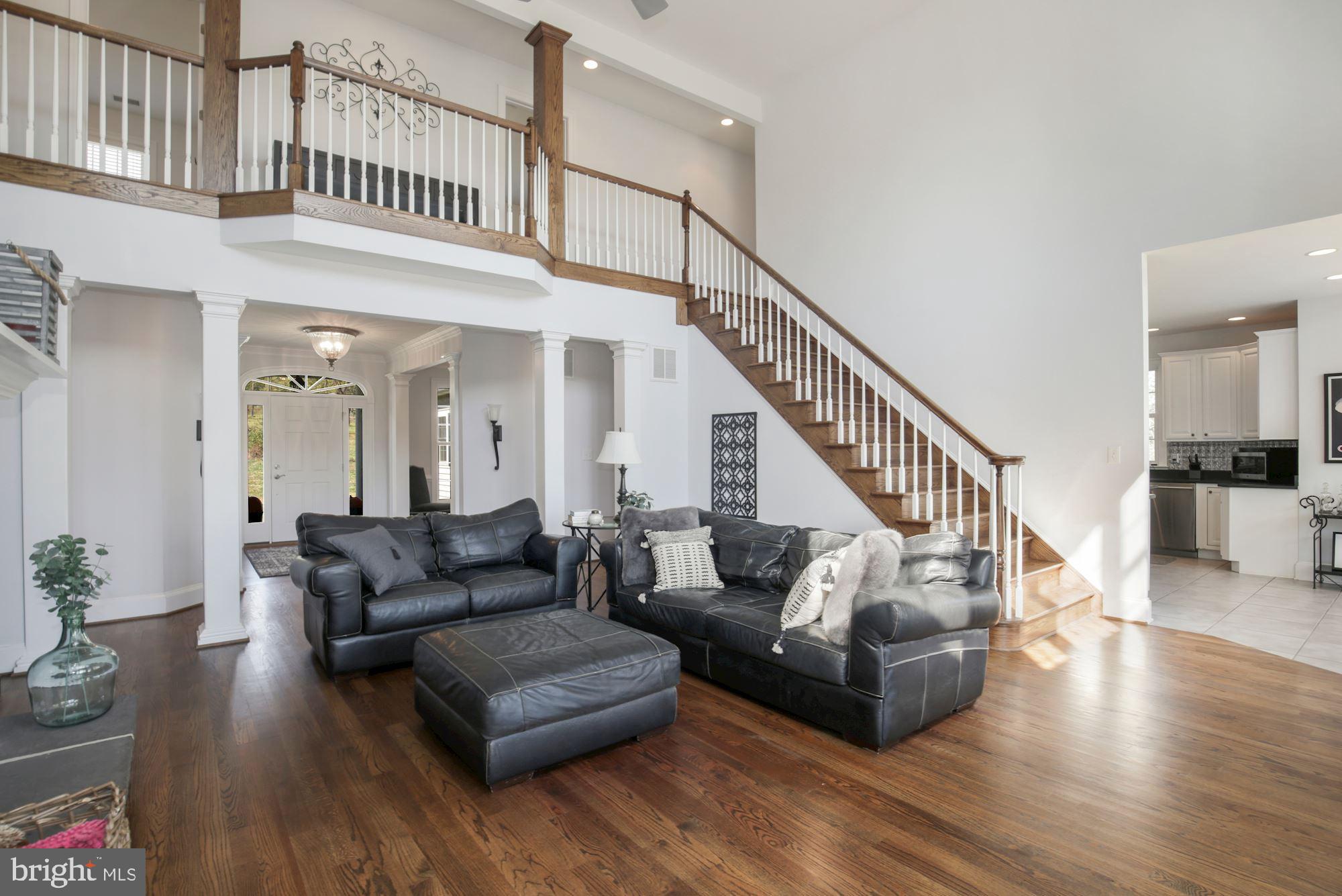 33415 Austin Grove Road Bluemont, VA 20135 - Photo 23 of 58 Stunning oak hardwoods and cathedral ceiling