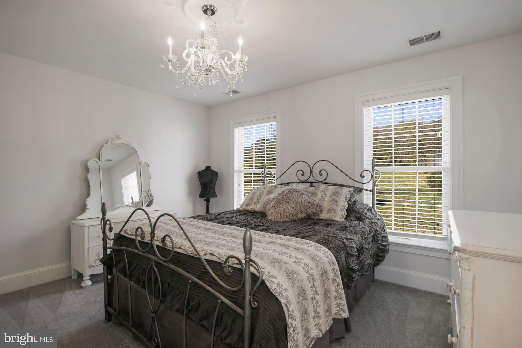 33415 Austin Grove Road Bluemont, VA 20135 - Photo 34 of 58 Third bedroom