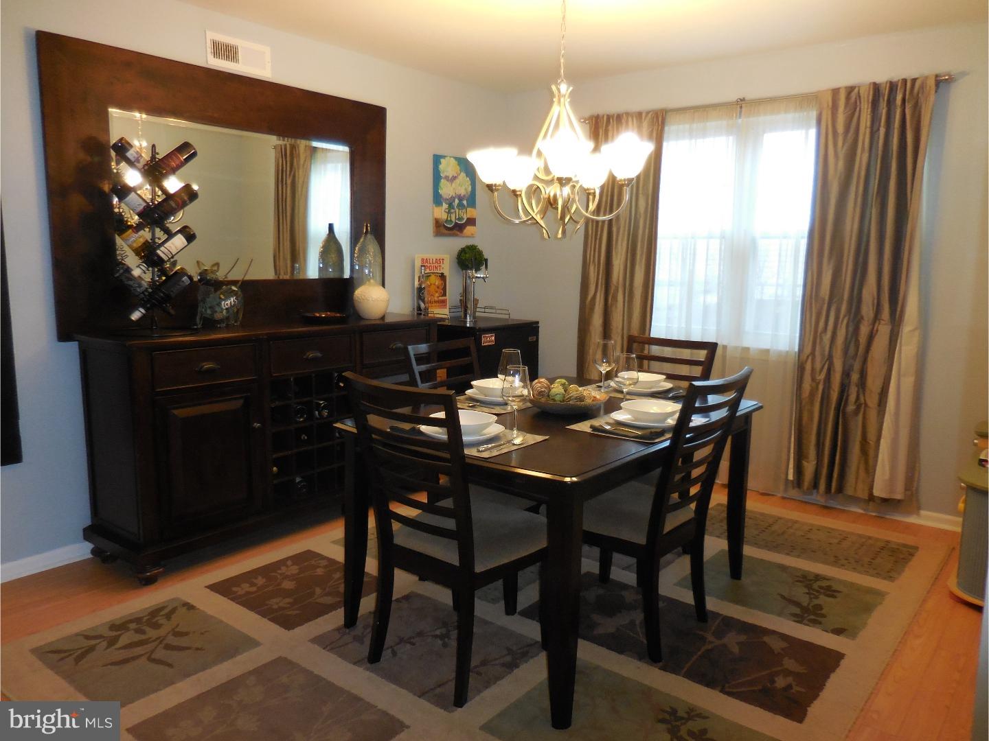 2017 Clonmel Road Harleysville, PA 19438 - Photo 4 of 17 Dining Room