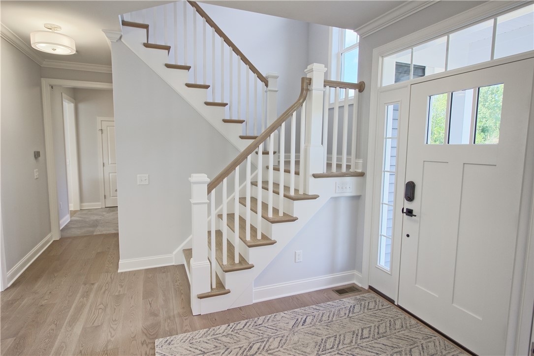 1294 Grayson Drive Victor, NY 14564 - Photo 2 of 25