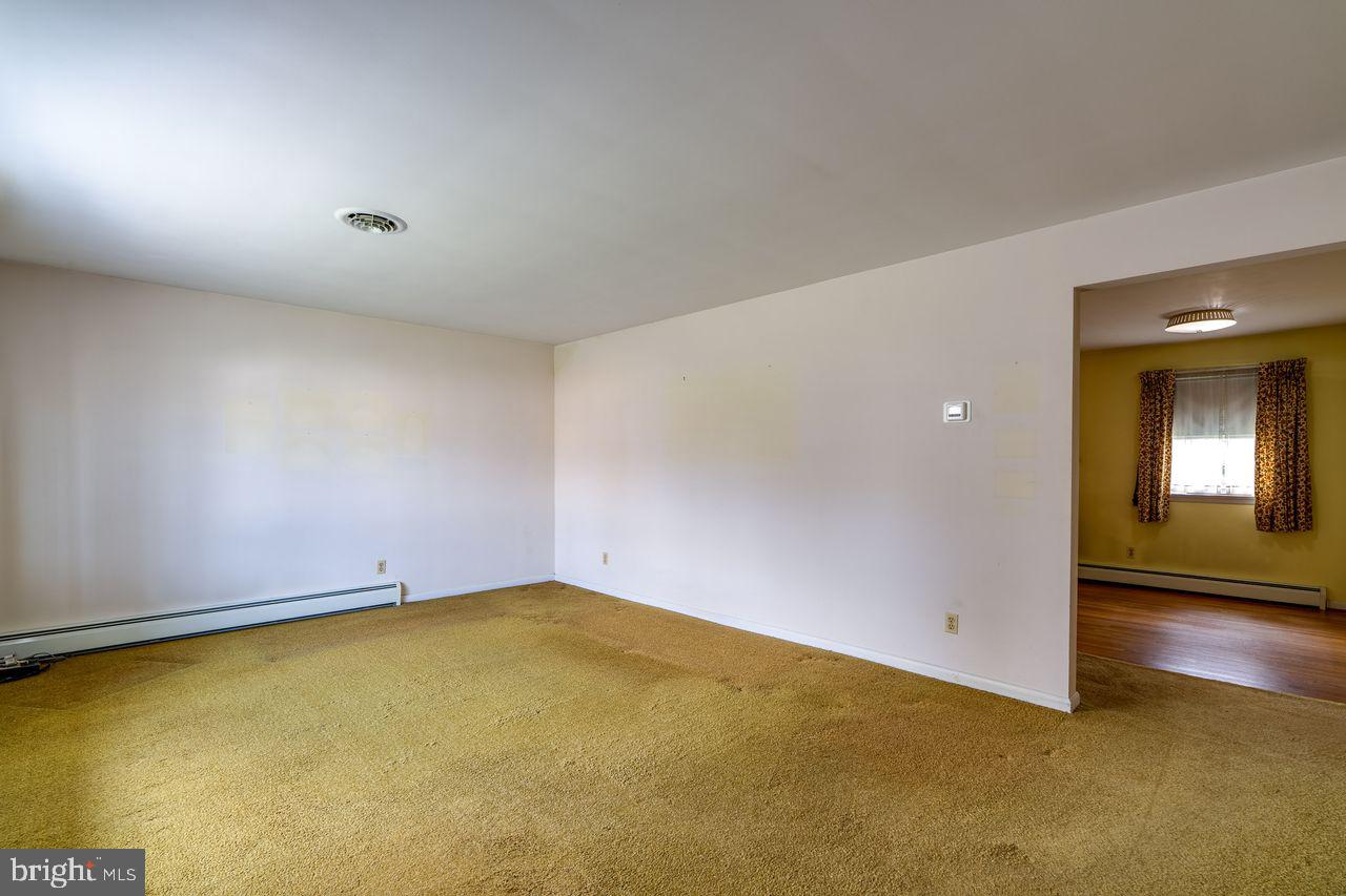 116 Joseph Road Lancaster, PA 17603 - Photo 3 of 31 Gallery Image 3