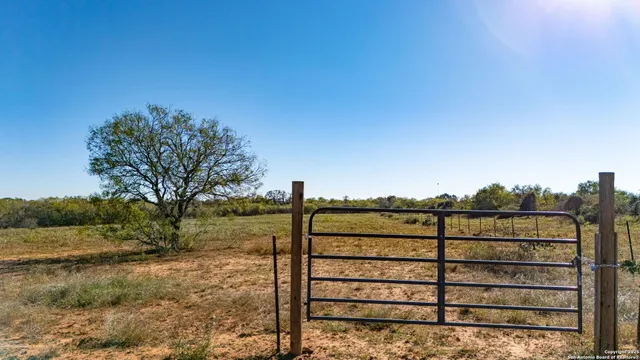 $300,000 | 13710 Highway 87, Adkins, TX 78101