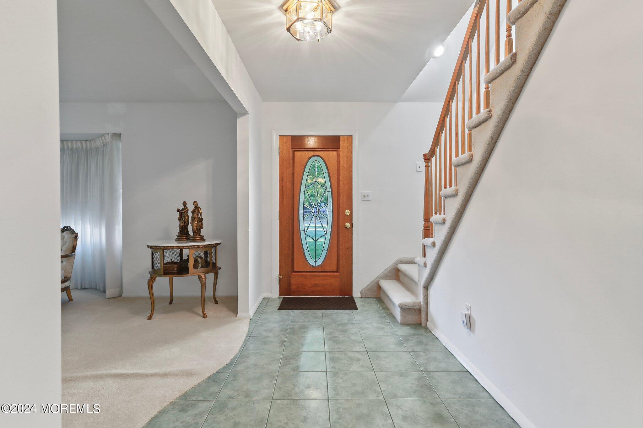 261 Schanck Road Freehold, NJ 07728 - Photo 8 of 37 261 Schanck Rd