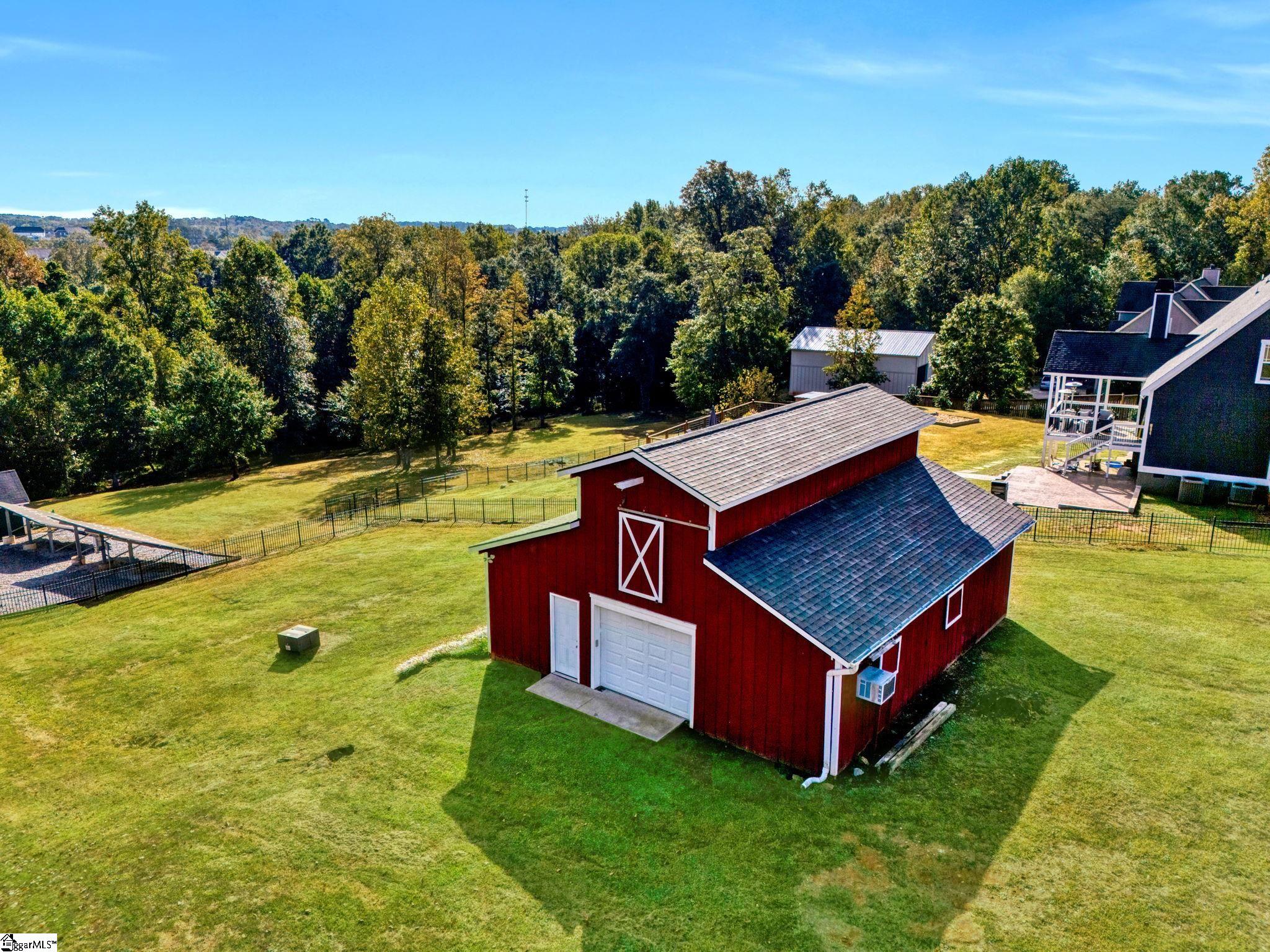 2535 Standing Springs Road Greenville, SC 29605 - Photo 32 of 36