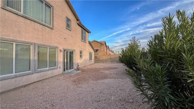 $2,150 | 721 East Caballo Hills Avenue, North Las Vegas, NV 89081