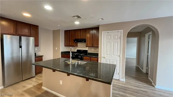 $2,350 | 721 East Caballo Hills Avenue, North Las Vegas, NV 89081