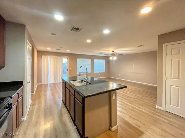 $2,150 | 721 East Caballo Hills Avenue, North Las Vegas, NV 89081