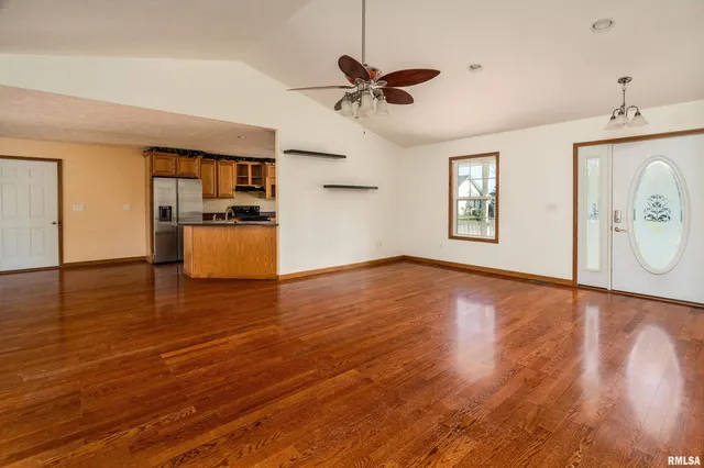 $249,000 | 309 Evergreen Trail, Herrin, IL 62948