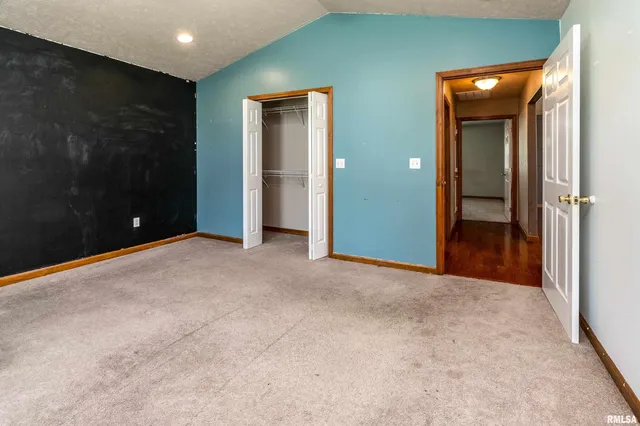 $249,000 | 309 Evergreen Trail, Herrin, IL 62948