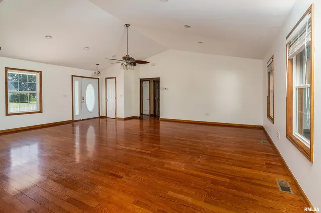 $249,000 | 309 Evergreen Trail, Herrin, IL 62948