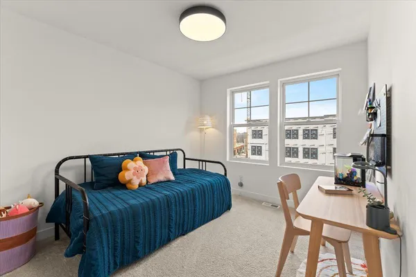 $637,000 | 850 Mount Curve Boulevard, Unit H, St. Paul, MN 55116