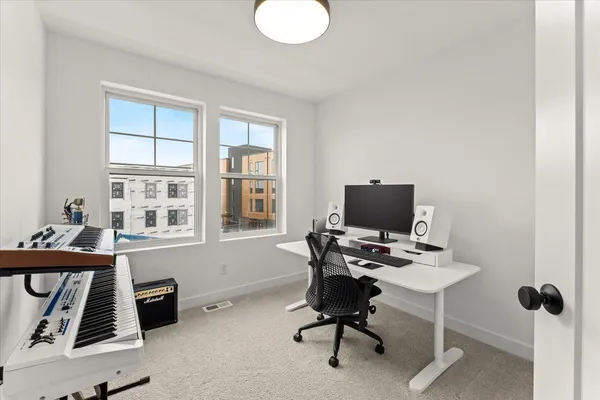 $637,000 | 850 Mount Curve Boulevard, Unit H, St. Paul, MN 55116