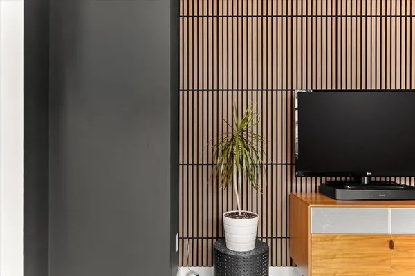 $637,000 | 850 Mount Curve Boulevard, Unit H, St. Paul, MN 55116