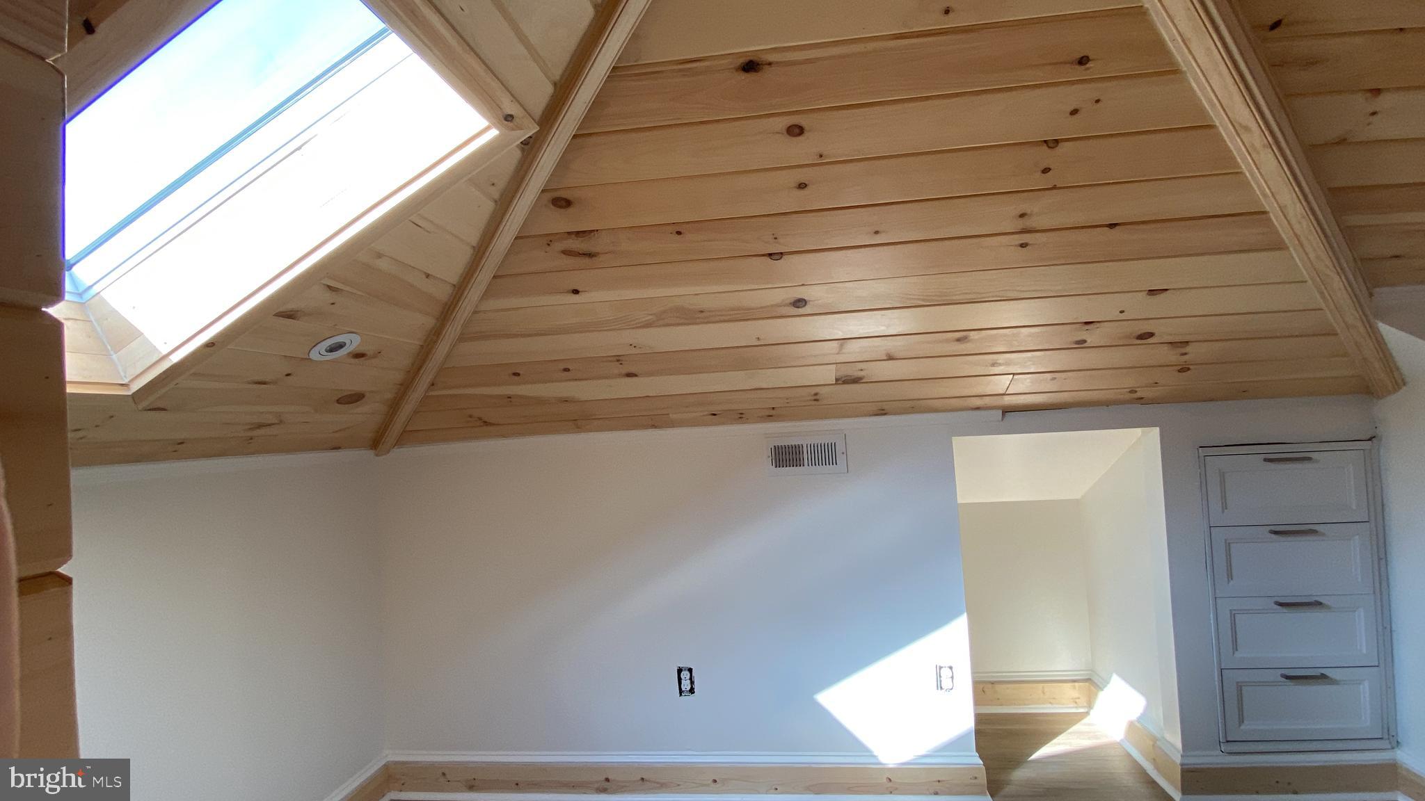 1416 Sulphur Spring Road Halethorpe, MD 21227 - Photo 22 of 42 a view of entryway