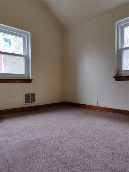 2066 Lindsay Road Pittsburgh, PA 15221 - Photo 11 of 13 3rd Bedroom