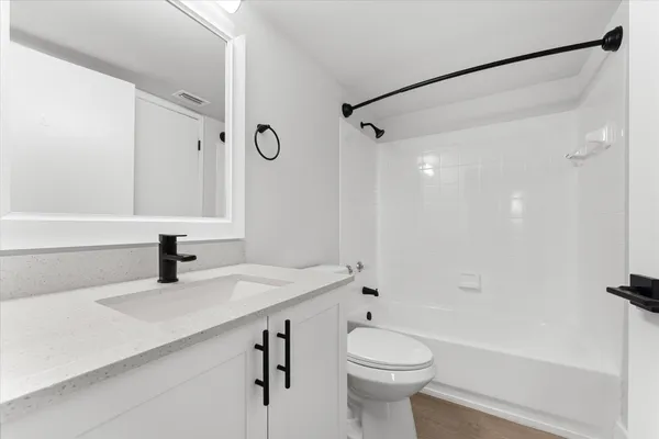 $2,595 | 6881 Northwest 173rd Drive, Hialeah, FL 33015