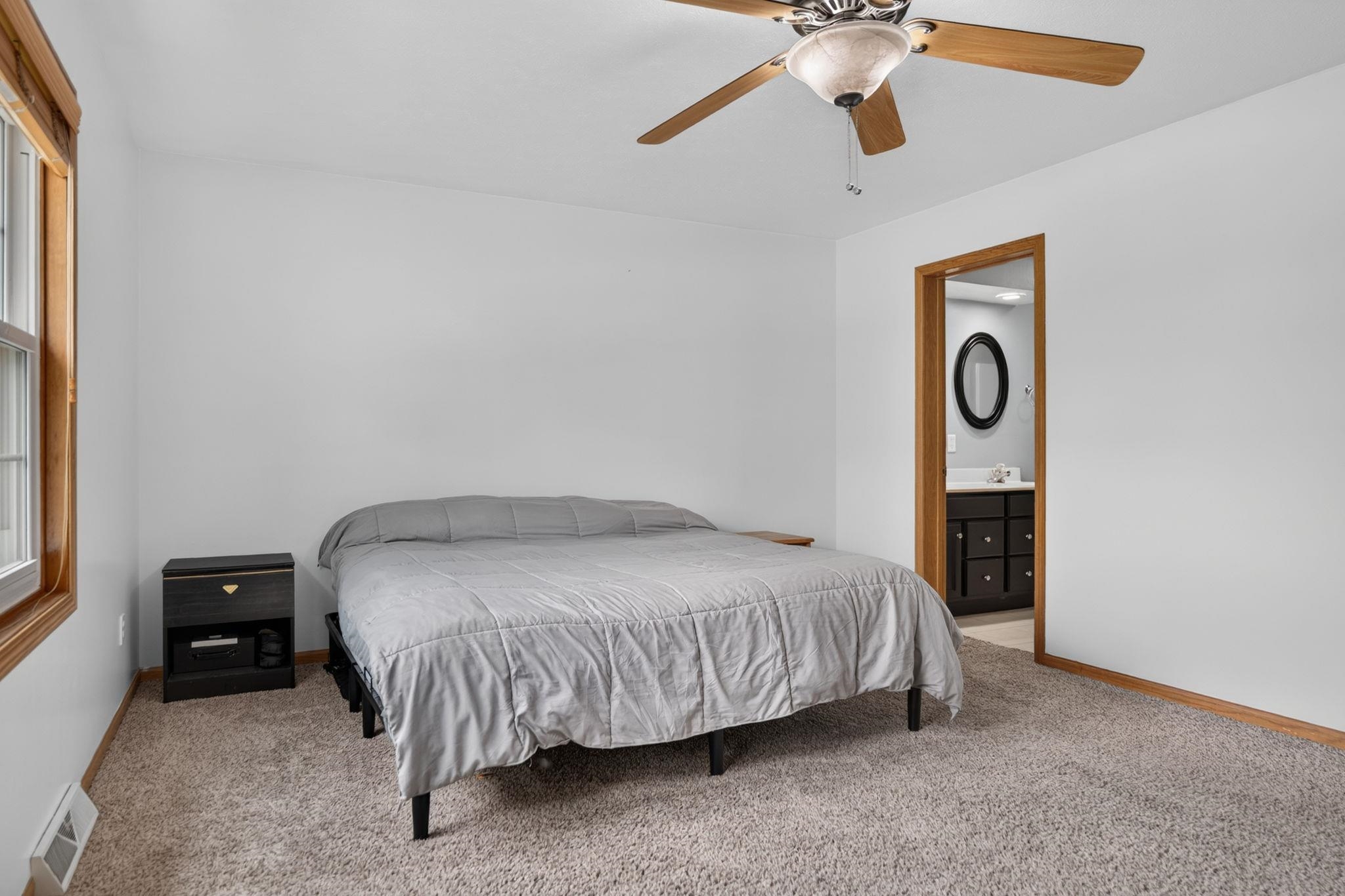 740 Timber Creek Road Dixon, IL 61021 - Photo 17 of 40 Gallery Image 17