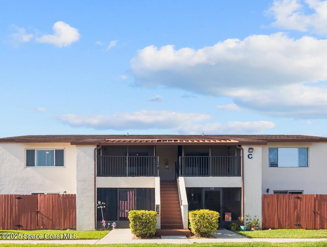 627 Ridge Club Drive, Unit 14 Melbourne, FL 32934 - Photo 12 of 22 627 Ridge Club Dr MLS-12