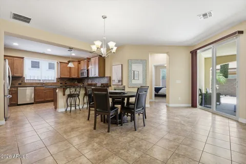 $465,000 | 557 East Laddoos Avenue, San Tan Valley, AZ 85140