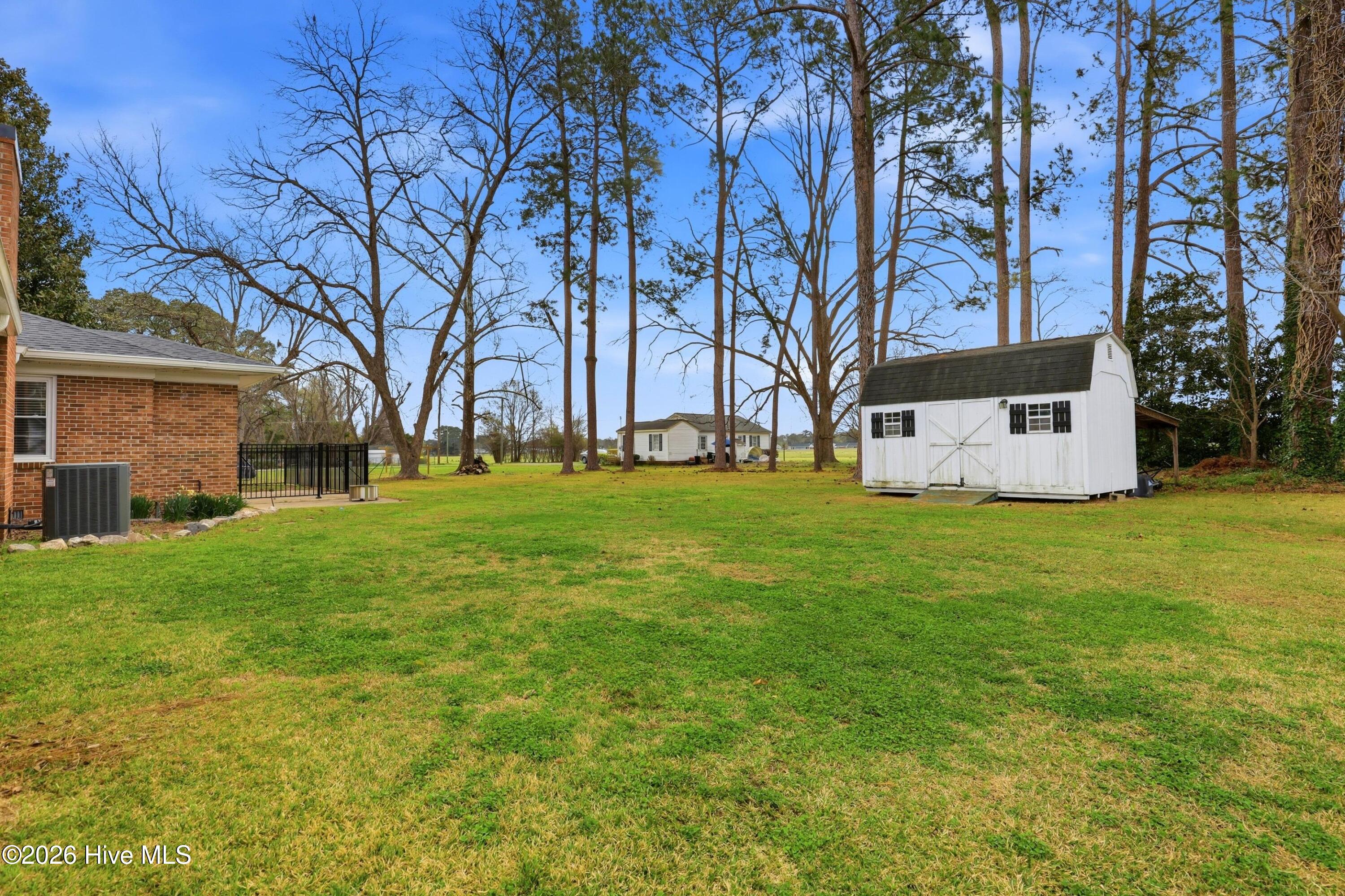 403 Smith Chapel Road Mount Olive, NC 28365 - Photo 4 of 25 IMG_2019