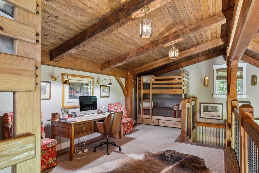 422 Sunset Ridge Road Northfield, IL 60093 - Photo 44 of 52 a view of a room with gym equipment