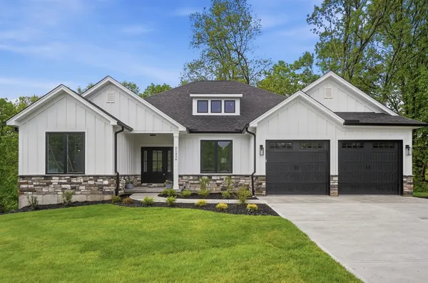 $729,900 | 21556 Jaxon Place, Lawrenceburg, IN 47025
