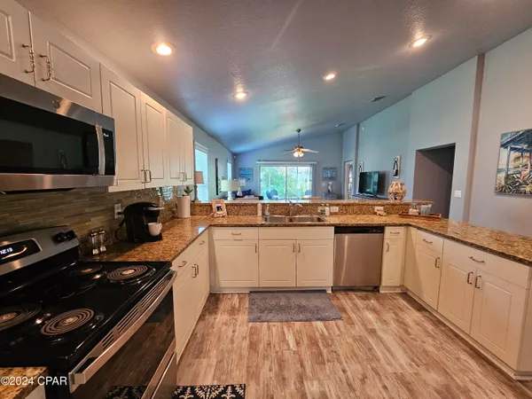$2,880 | 203 Brunswick Boulevard, Panama City Beach, FL 32413
