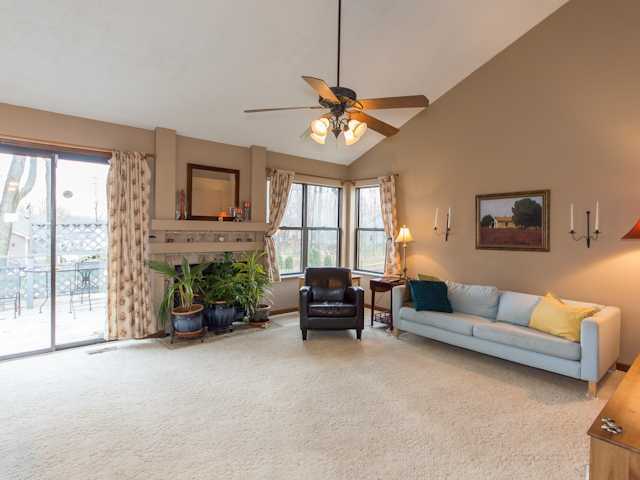 1153 Riva Ridge Boulevard Gahanna, OH 43230 - Photo 4 of 25