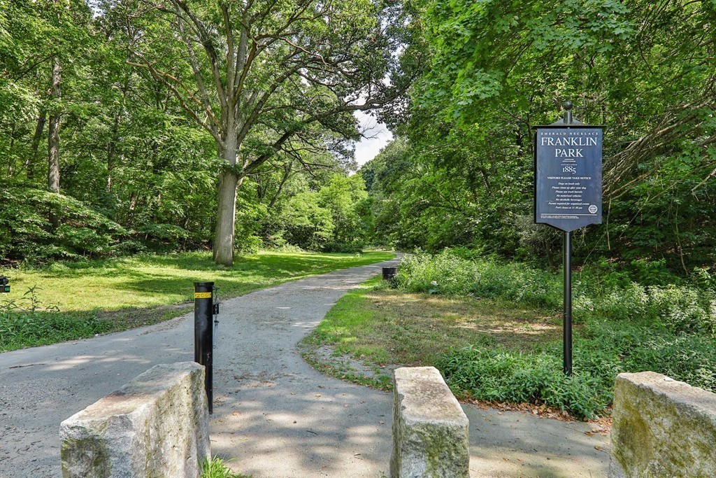 91 Glen Road, Unit 2 Boston, MA 02130 - Photo 24 of 32