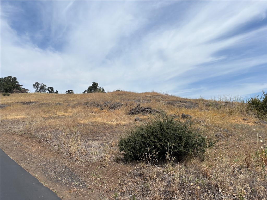0 Cobble Creek Road Oroville, CA 95965 - Photo 39 of 55 a view of an ocean and mountain