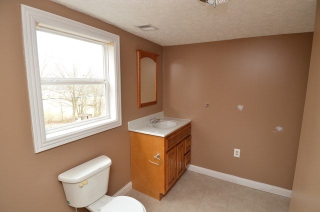 43 Tick Ridge Road Glasgow, KY 42141 - Photo 10 of 14 Gallery Image 10