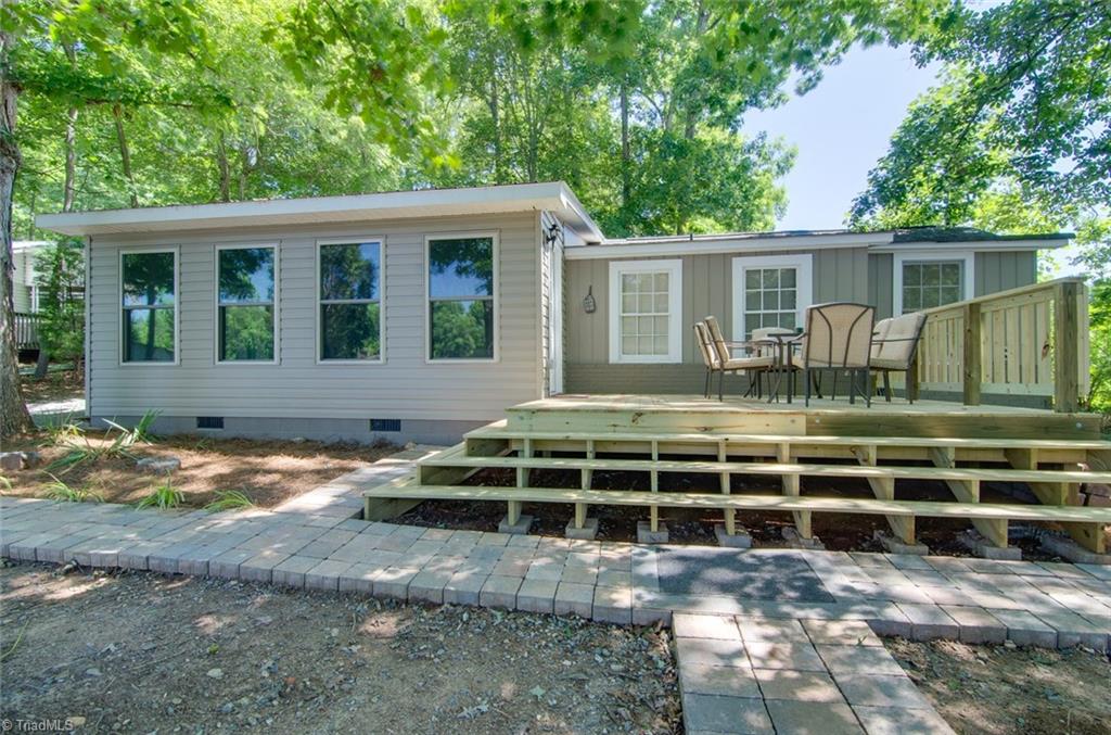 360 Riverview Road Lexington, NC 27292 - Photo 3 of 28 Gallery Image 3