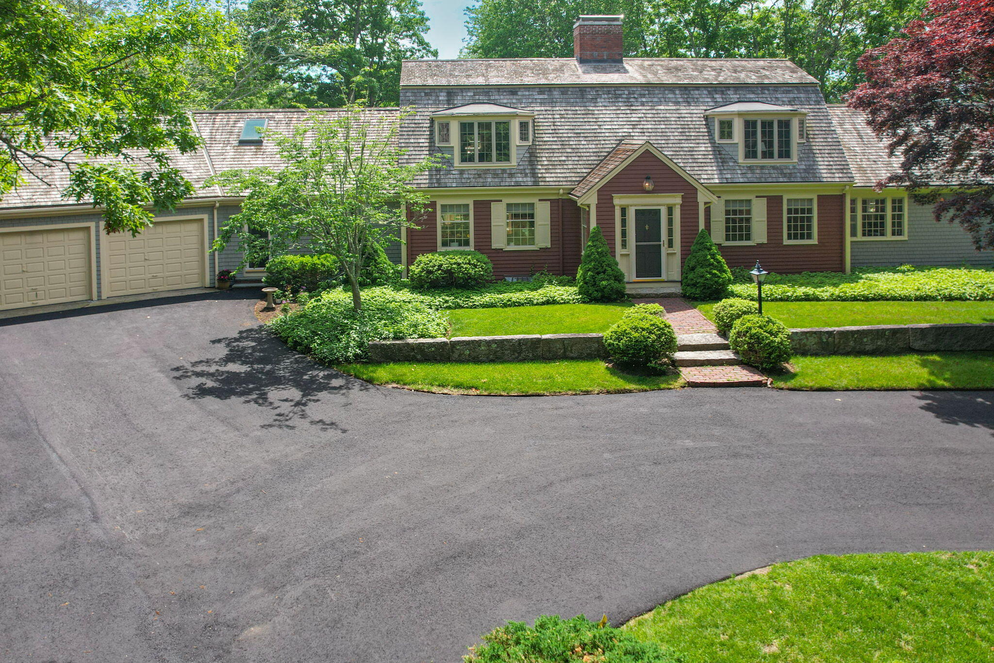 70-web-or-mls-101-two-ponds-rd