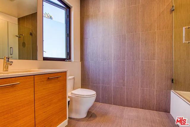 $16,000 | 2345 27th Street, Santa Monica, CA 90405